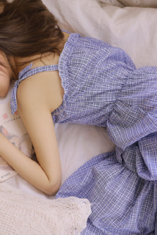 小魔女蒙娜